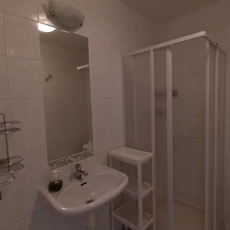 卡梅克旅馆 Kamyk nad Vltavou